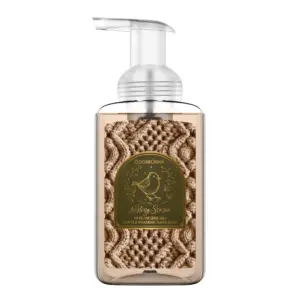 Nesting Season Lush Foaming Hand Soap