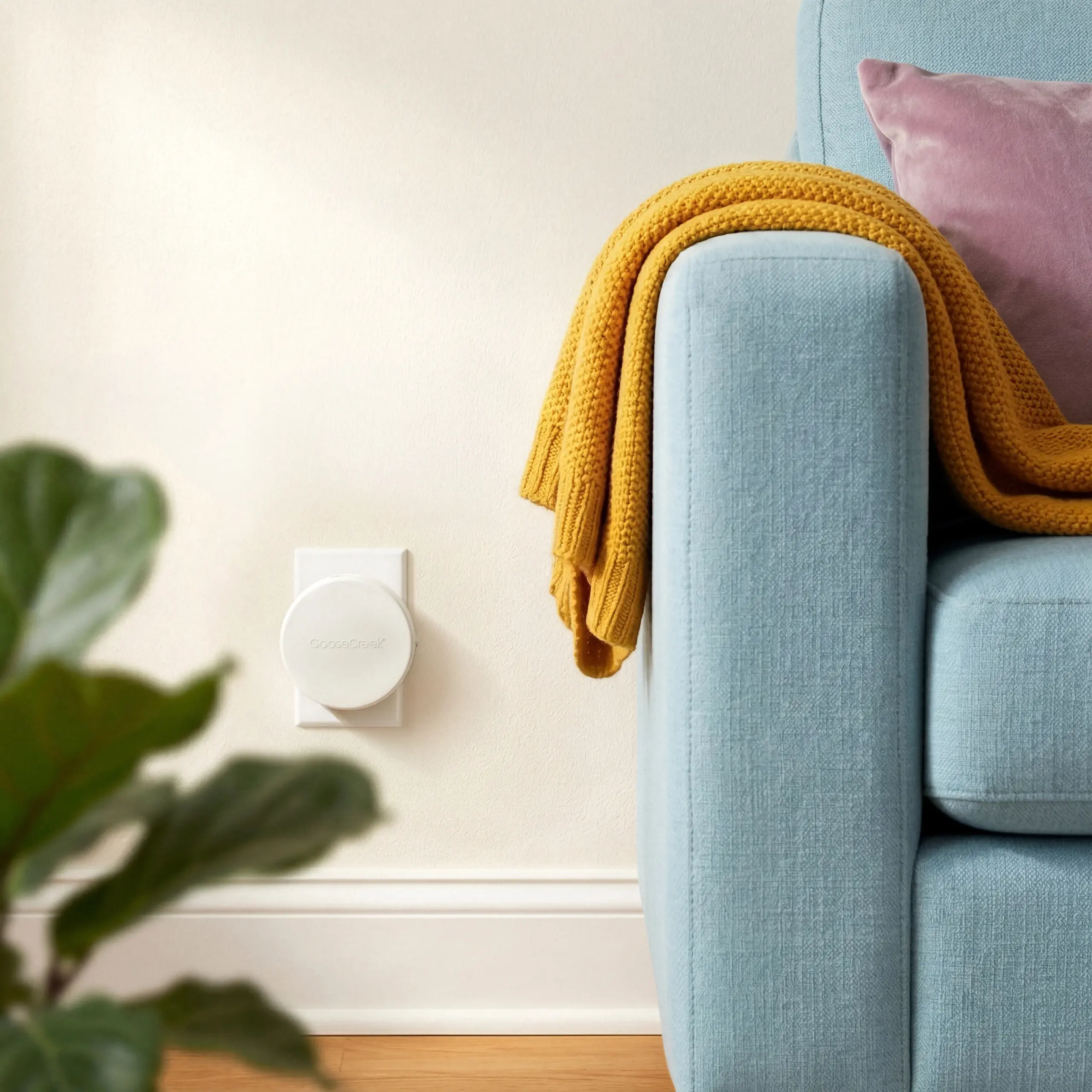 Signature Home Diffuser Plug-In - Image 5